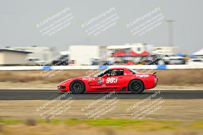 media/Jan-26-2025-CalClub SCCA (Sun) [[cfcea7df88]]/Group 3/Race/